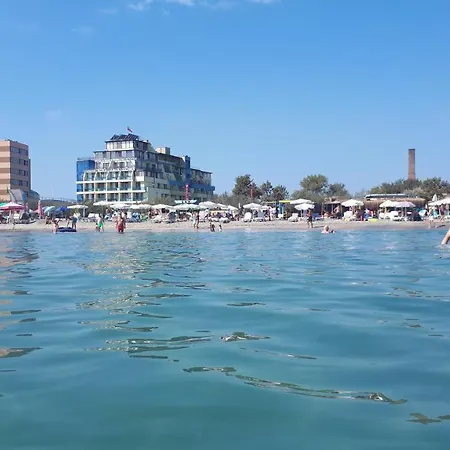 Апартамент Рени * Pomorie