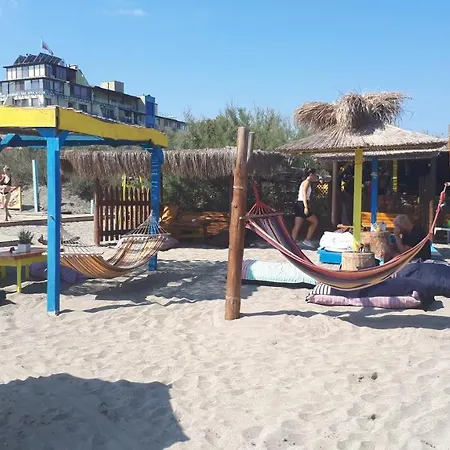 Appartement Апартамент Рени Pomorie